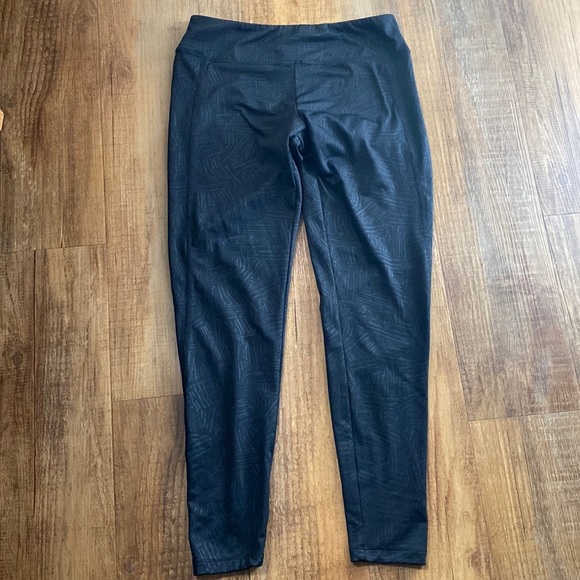 Marika black & gray abstract leggings size M - Picture 2 of 6